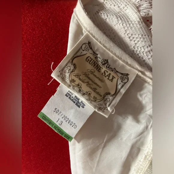 1970s Vintage Gunne Sax Wedding Dress Romantic Renaissance Bridal Collection - Picture 8 of 9